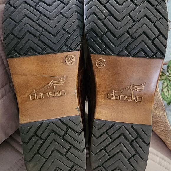 Dansko Women's Brown Leather Clogs - Picture 2 of 4